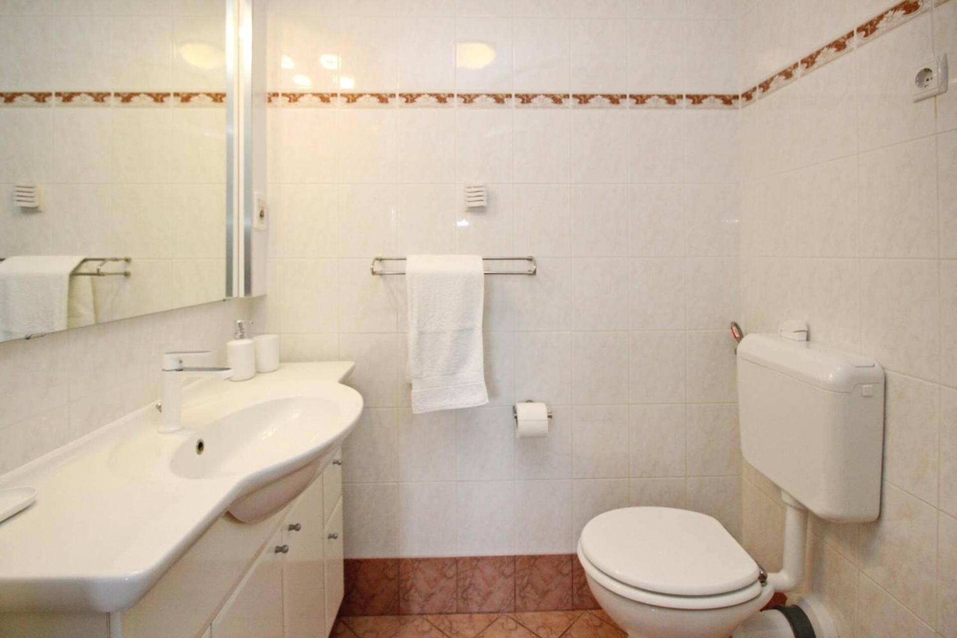 Apartments Silvija Cubranic Baška Zewnętrze zdjęcie